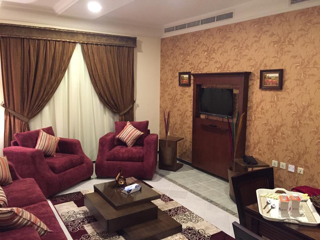 سفارى للاجنحه الفندقيه 4* جدة